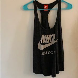 workout tank top